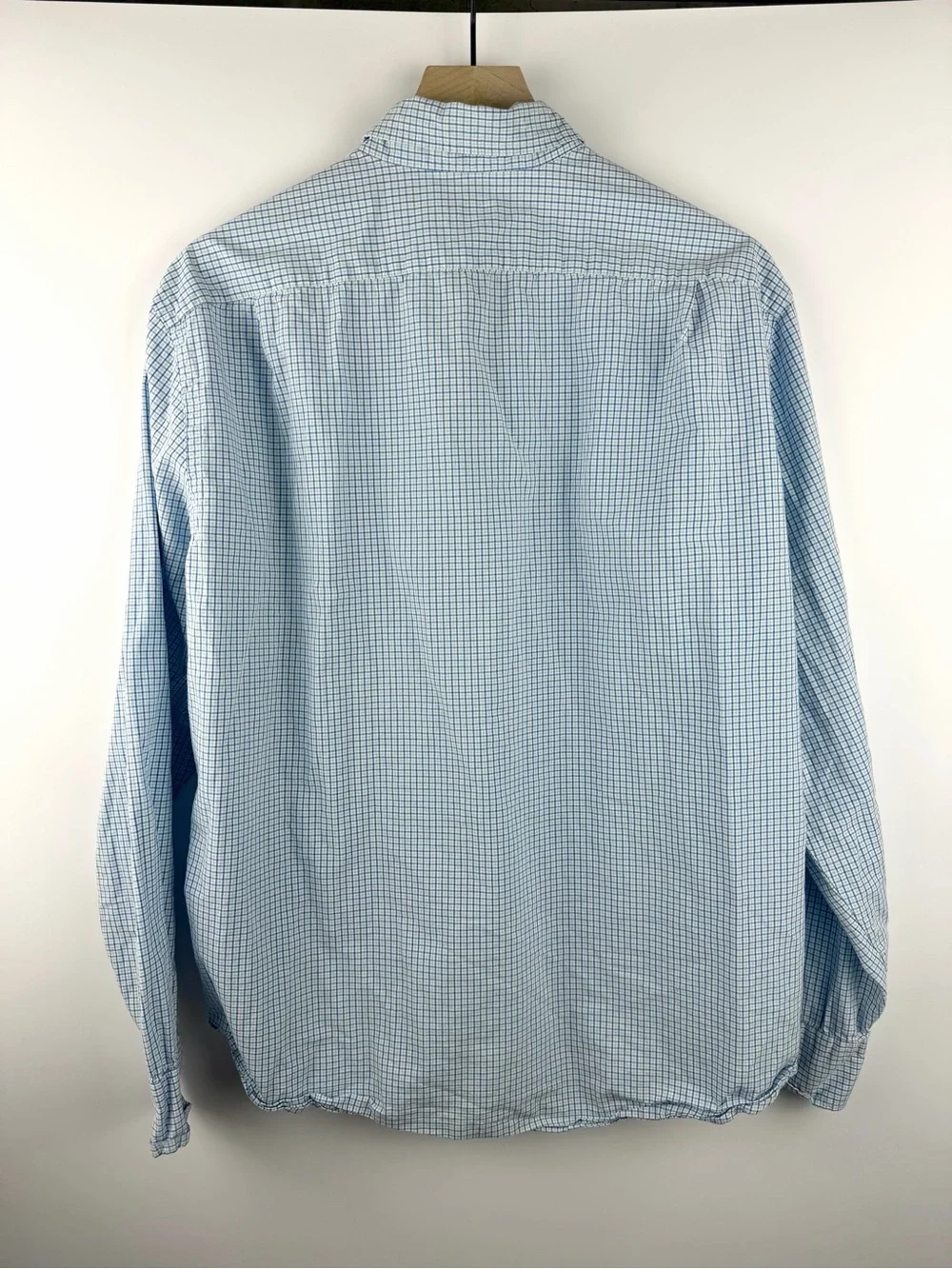 J. Crew Men’s Plaid Classic Blue Button Up XL